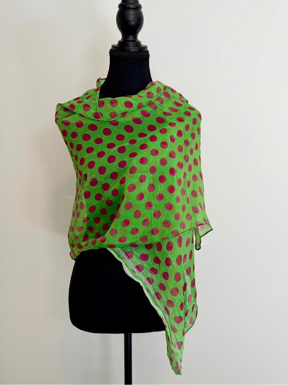 Green Polka Dot Lightweight Scarf with Pink Dots